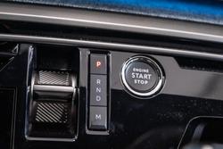 2025 Peugeot 5008 GT Premium Hybrid