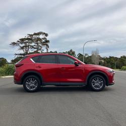 2017 Mazda
CX-5 Touring