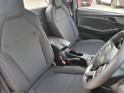 2025 Isuzu
                D-MAX SX