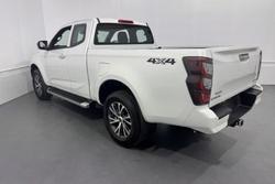 2023 Isuzu
D-MAX LS-U