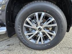 2024 Isuzu
D-MAX LS-U+