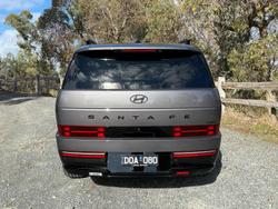 2025 Hyundai
Santa Fe Hybrid Calligraphy