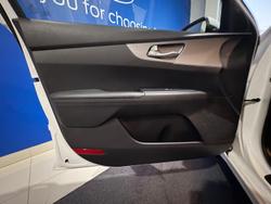 2020 Kia
Cerato S