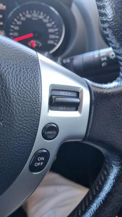 2013 Nissan
Dualis ST