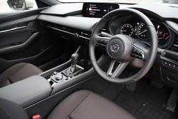 2025 Mazda 3 G20 Evolve