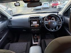2019 Mitsubishi
ASX ES