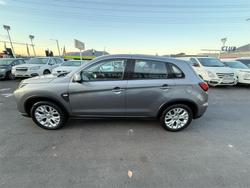 2019 Mitsubishi
ASX ES