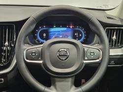 2023 Volvo XC60 Plus B5 MY23 AWD Onyx Black