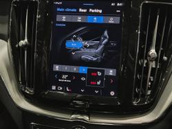 2023 Volvo XC60 Plus B5 MY23 AWD Onyx Black