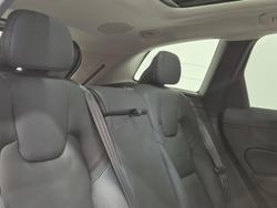 2023 Volvo XC60 Plus B5 MY23 AWD Onyx Black