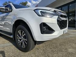 2024 Isuzu
D-MAX