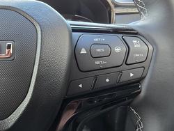 2025 Isuzu
D-MAX