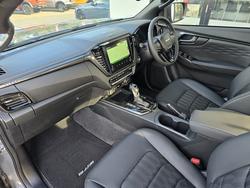 2025 Isuzu
D-MAX
