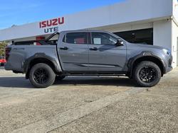 2025 Isuzu
D-MAX