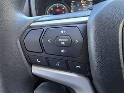 2025 Isuzu
D-MAX