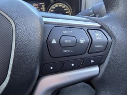 2025 Isuzu
D-MAX