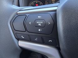 2025 Isuzu
D-MAX
