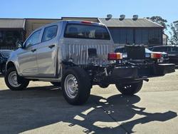 2025 Isuzu
D-MAX