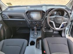 2025 Isuzu
                D-MAX 
