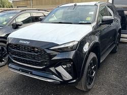 2025 Isuzu
MU-X X-TERRAIN