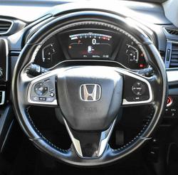 2017 Honda
                CR-V VTi-S
