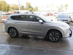2021 Hyundai
                Santa Fe Highlander