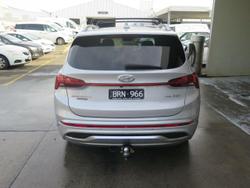 2021 Hyundai
                Santa Fe Highlander
