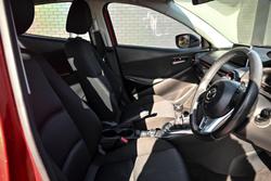 2016 Mazda
                2 Maxx