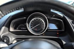 2016 Mazda
                2 Maxx
