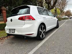 2015 Volkswagen
Golf GTI