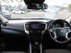 2021 Mitsubishi
Triton GLS