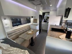 2025 Urban Caravans Skt