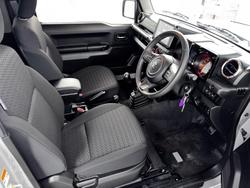 2022 Suzuki
Jimny