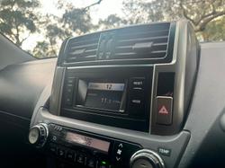 2012 Toyota
LandCruiser Prado GXL