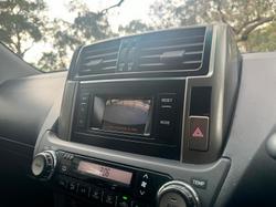 2012 Toyota
LandCruiser Prado GXL
