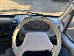 2010 Hino
300 Series 616 Short
