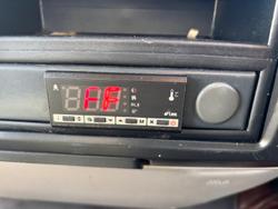 2010 Hino
300 Series 616 Short