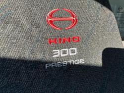 2010 Hino
300 Series 616 Short