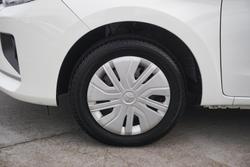 2021 Mitsubishi
Mirage ES
