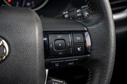2019 Toyota
Hilux SR5