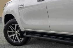 2019 Toyota
Hilux SR5