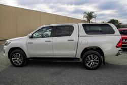 2019 Toyota
Hilux SR5
