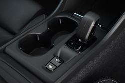 2023 Volvo XC40 Plus B4 MY23 Fusion Red