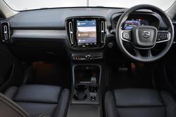 2023 Volvo XC40 Plus B4 MY23 Fusion Red