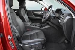 2023 Volvo XC40 Plus B4 MY23 Fusion Red