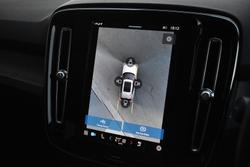 2023 Volvo XC40 Plus B4 MY23 Fusion Red