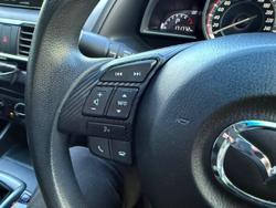 2014 Mazda
3 Neo