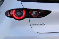 2025 Mazda
3 G20 Evolve