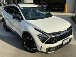 2022 Kia
Sportage SX+