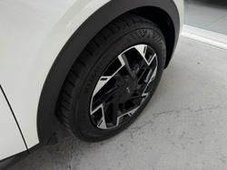 2022 Kia
Sportage SX+